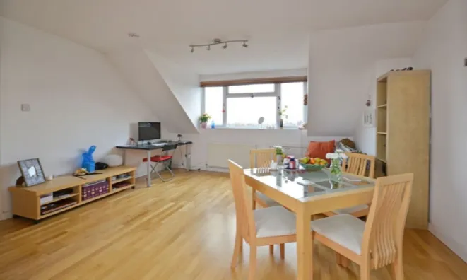 Недвижимость 46 Minster Road, West Hampstead: 5