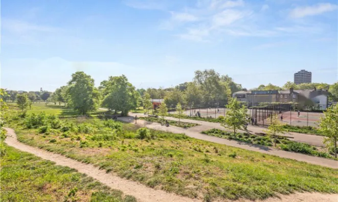 Недвижимость Albany Road: 4