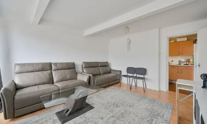 Недвижимость Trinity Way, East Acton: 6