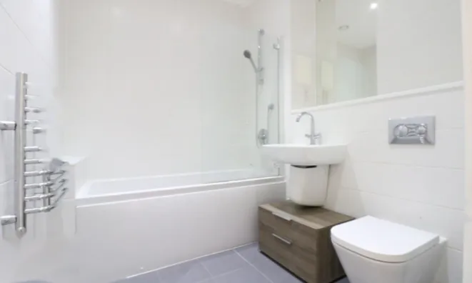 Недвижимость Hilltop Avenue, Harlesden: 1