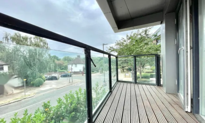 Недвижимость For Sale - Flat, Tawny Court, Shearwater Drive: 6