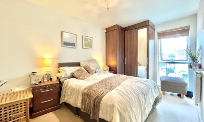 Недвижимость For Sale - Flat, Tawny Court, Shearwater Drive: 10