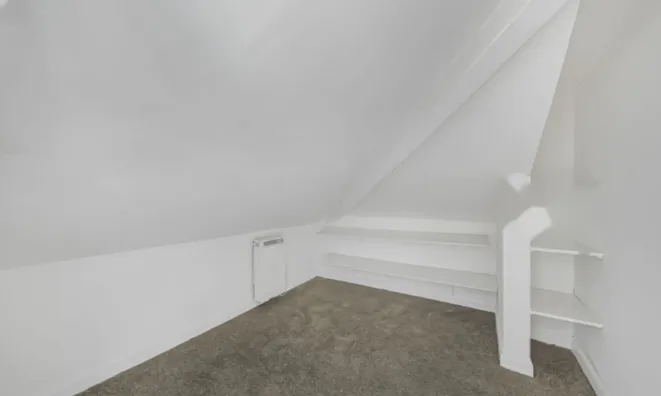 Недвижимость 3 Adamson Road: 3