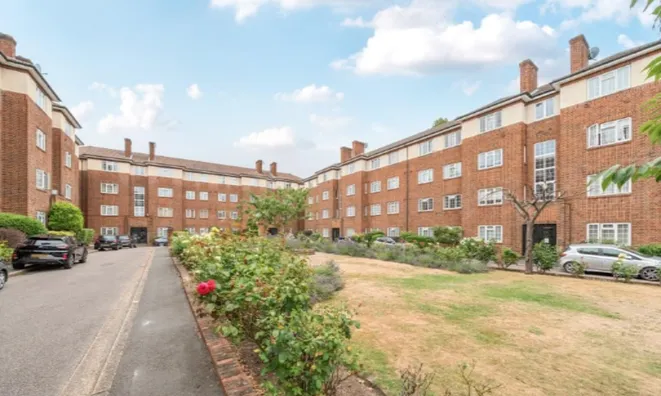 Недвижимость Brent Street, Hendon: 18