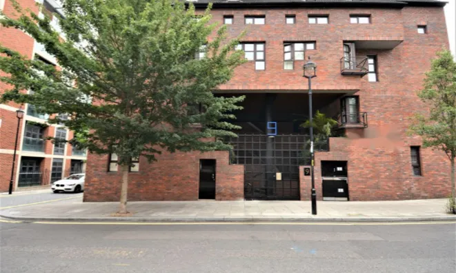 Недвижимость Moreton Street: 5