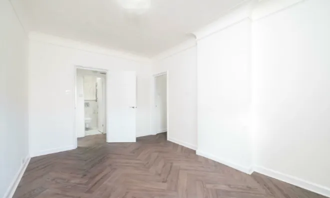 Недвижимость Grove End Road: 4