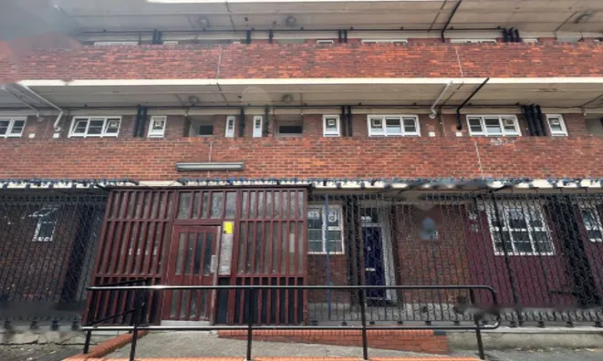 Недвижимость Vallance Road: 11