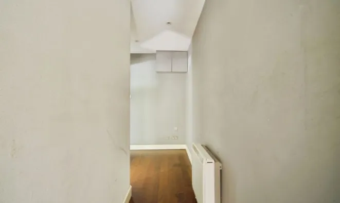 Недвижимость Wilmot Street: 4