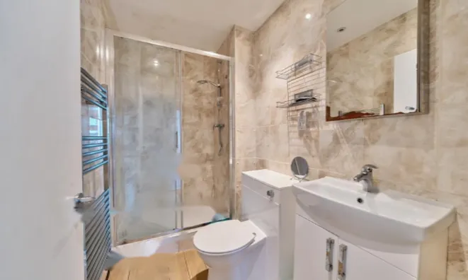 Недвижимость Goldhawk Road: 6