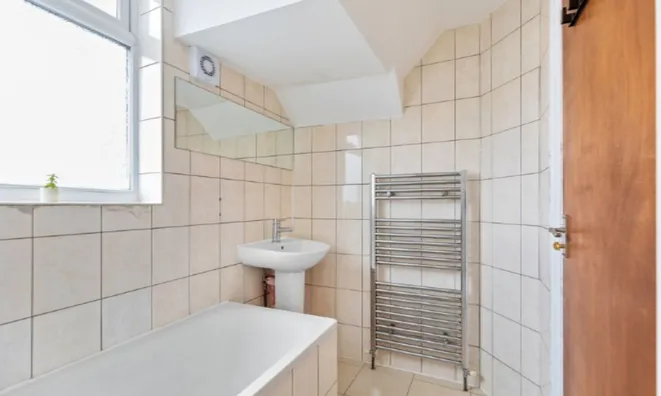 Недвижимость Ballogie Avenue: 2