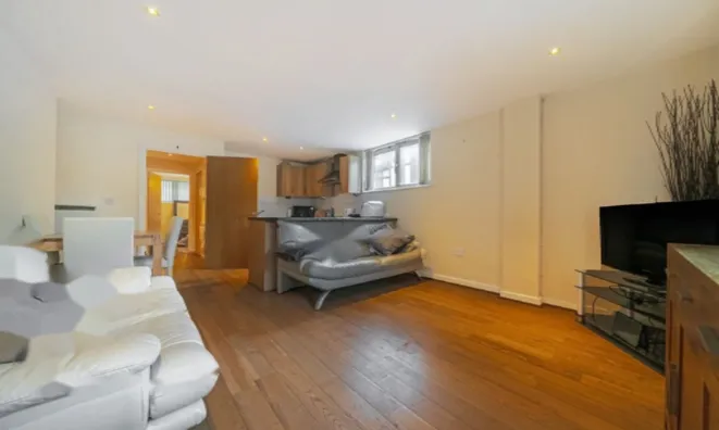 Недвижимость Jamaica Road: 1