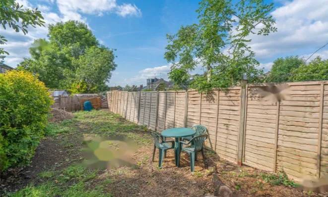 Недвижимость Church Lane: 10