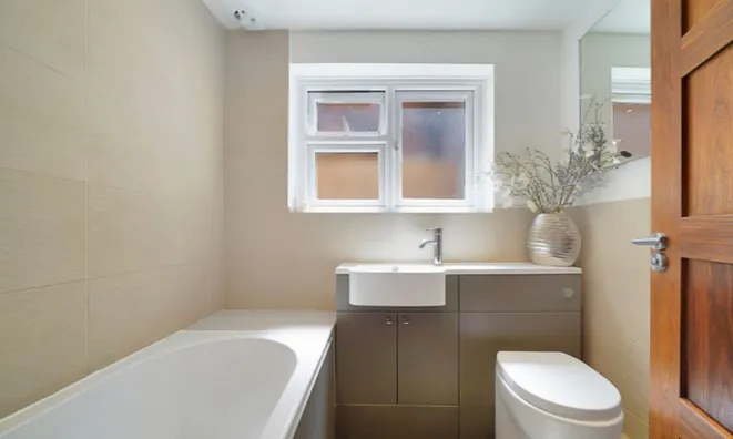 Недвижимость Sandringham Road: 8