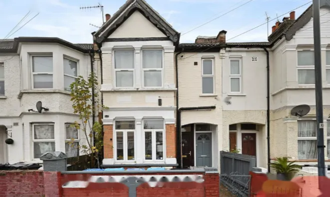 Недвижимость Oldfield Road: 7