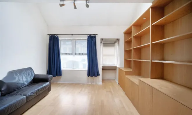 Недвижимость Coopers Close: 10