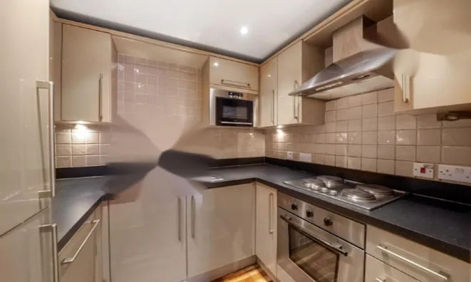 Недвижимость Halcyon Place, Keswick Road, Putney: 10