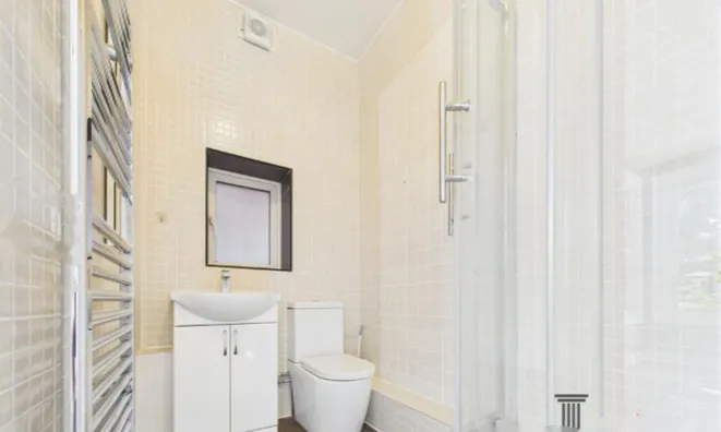 Недвижимость Minster Road: 2