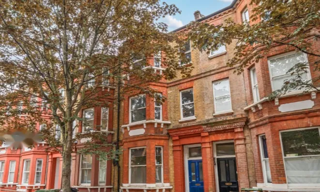 Недвижимость Crewdson Road: 6