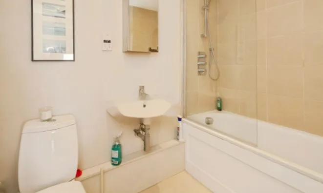 Недвижимость Battersea Church Road: 4