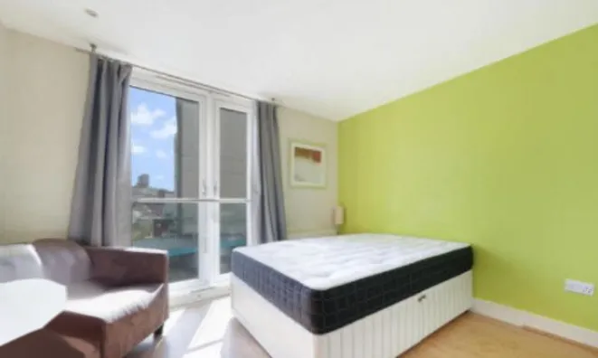 Недвижимость Axis Court, 2 East Lane: 2