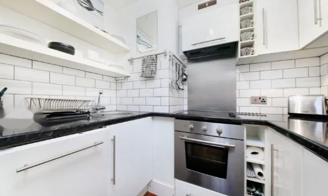 Недвижимость Battersea Bridge Road, Battersea Park: 4