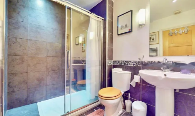 Недвижимость Hans Road: 2