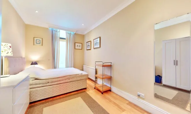 Недвижимость Hans Road: 6