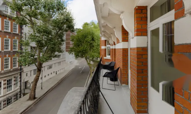 Недвижимость Draycott Avenue: 12