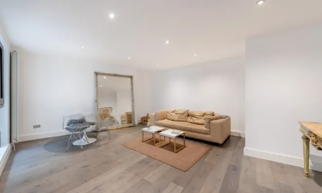 Недвижимость Brompton Square, Chelsea: 15