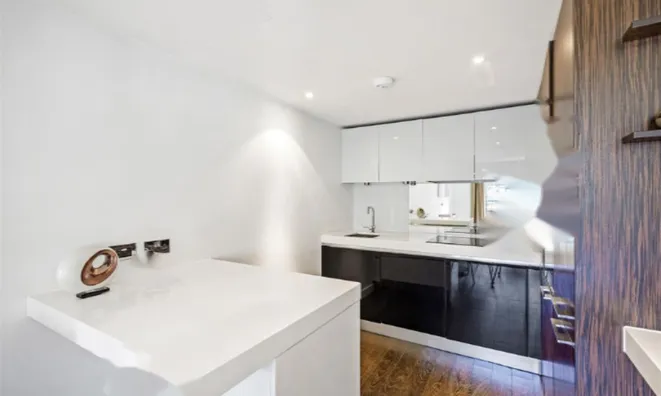 Недвижимость Bramah House, Grosvenor Waterside, 9 Gatliff Road: 9