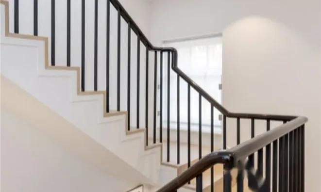 Недвижимость Roland Way: 14