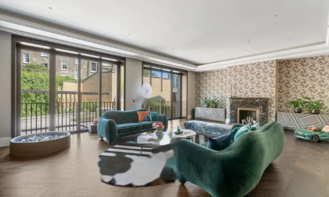 Недвижимость Whistler Square: 12