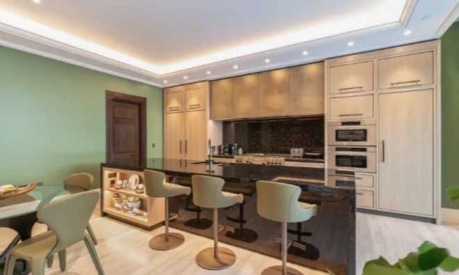 Недвижимость Whistler Square: 14