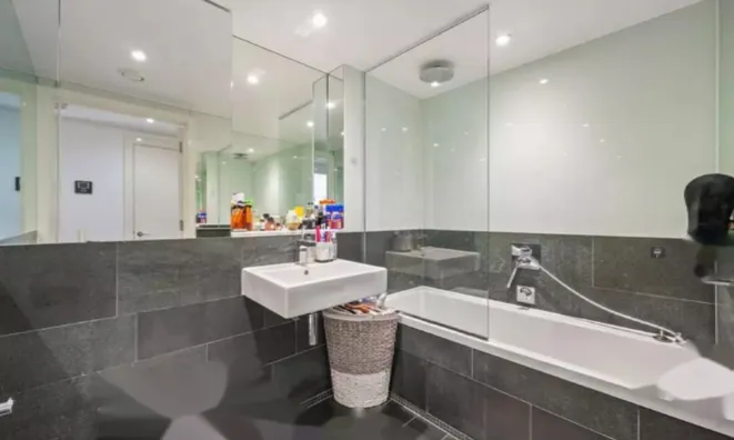 Недвижимость Moore House, Gatliff Road: 2