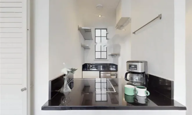 Недвижимость Donovan Court, Drayton Gardens: 2