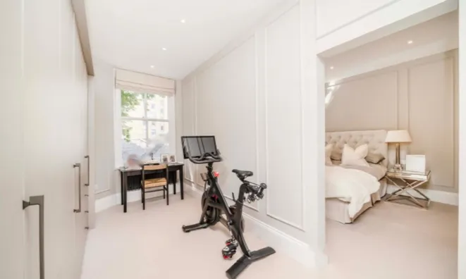 Недвижимость Beaufort Street: 2