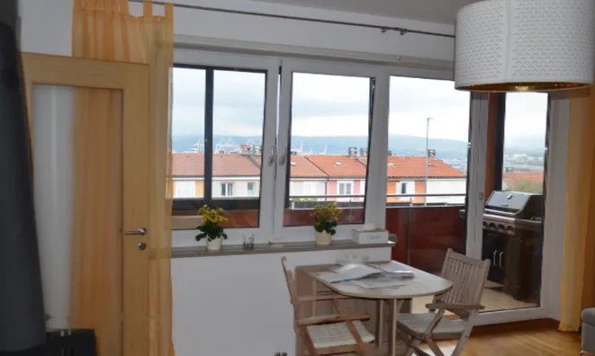 Недвижимость Двухкомнатная квартира в Копере: 3