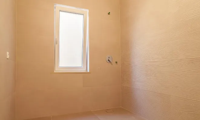 Недвижимость Трёхкомнатная квартира в Центре Копера: 8