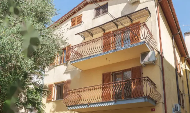 Недвижимость Трёхкомнатная квартира в Центре Копера: 13