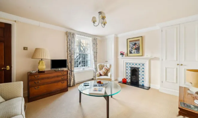 Недвижимость Coulson Street: 13