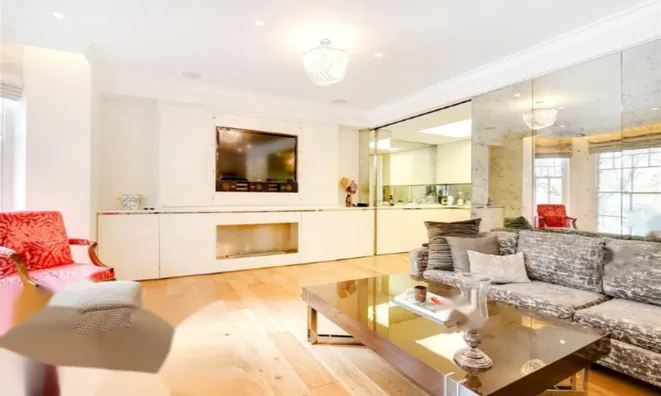 Недвижимость Chelsea Embankment, Chelsea: 2