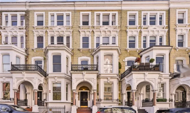 Недвижимость Redcliffe Square: 8