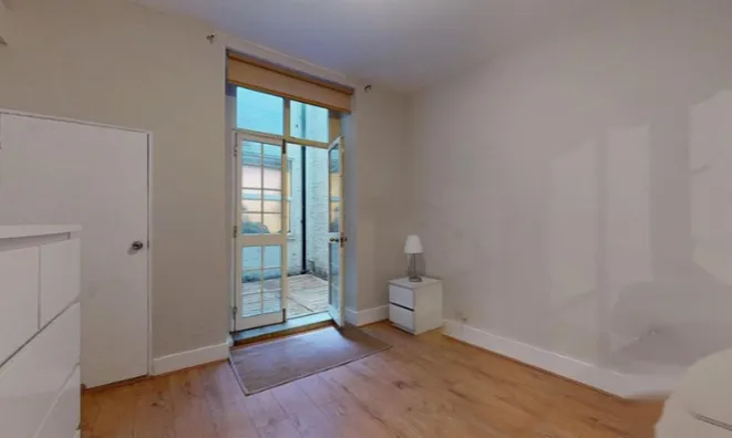 Недвижимость Redcliffe Square, Chelsea: 1