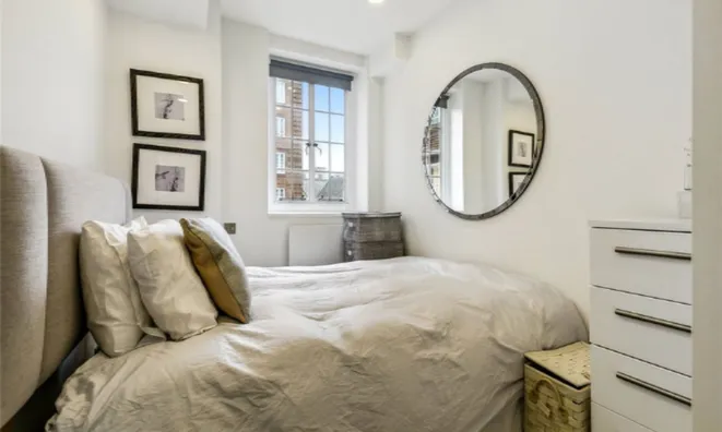 Недвижимость Swan Court, Chelsea Manor Street: 2