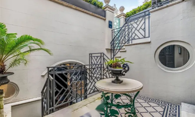 Недвижимость Redcliffe Square: 19