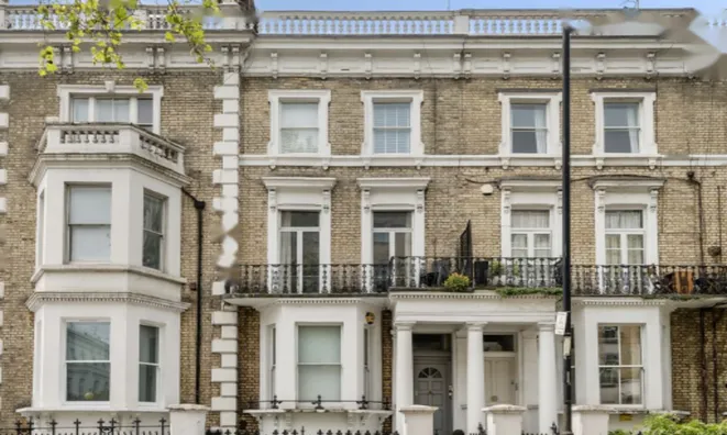 Недвижимость Finborough Road: 5