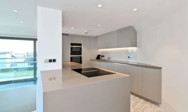 Недвижимость Old Church Street: 3