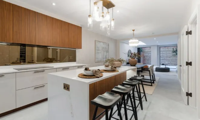 Недвижимость Seymour Walk: 12