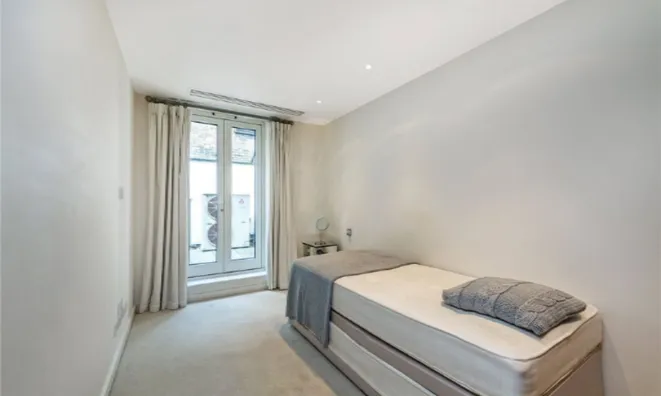 Недвижимость Harrods Court, Brompton Place, Knightsbridge: 1