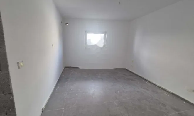 Недвижимость Central Vista Apartment: 2